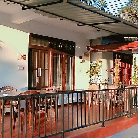 Littleadems View Bed & Breakfast Ела Екстериор снимка