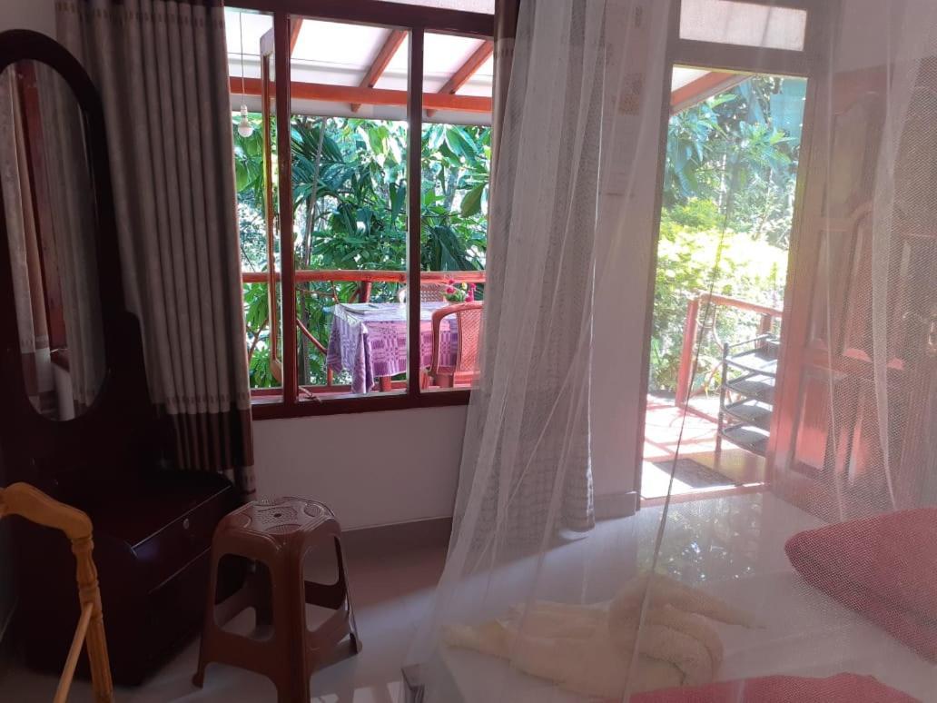 Littleadems View Bed & Breakfast Ела Екстериор снимка